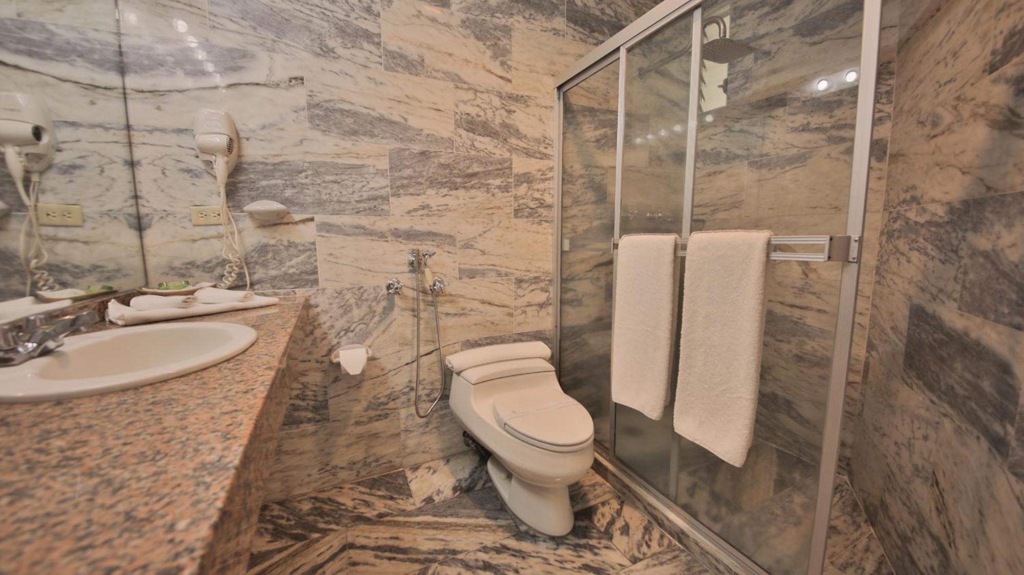 Torres De Alba Hotel & Suites Panamaváros Kültér fotó