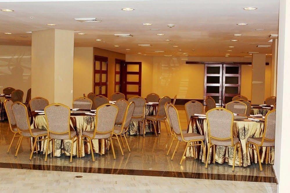 Torres De Alba Hotel & Suites Panamaváros Kültér fotó